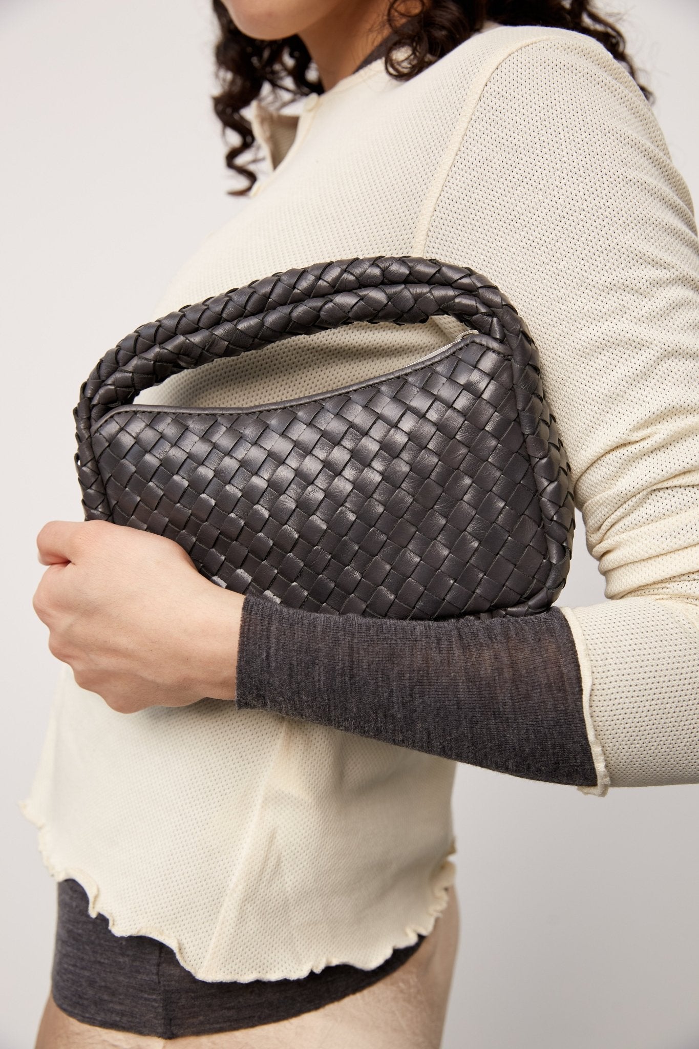 ☆【春物、夏物SALE中】 Madeline Love actually Salerno shoulder bag Madelaine Charcoal – Adax Shop