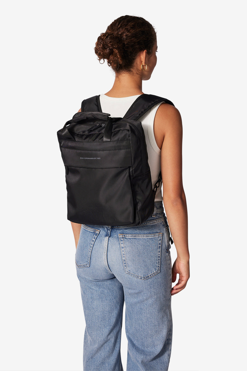 Novara backpack Max Black