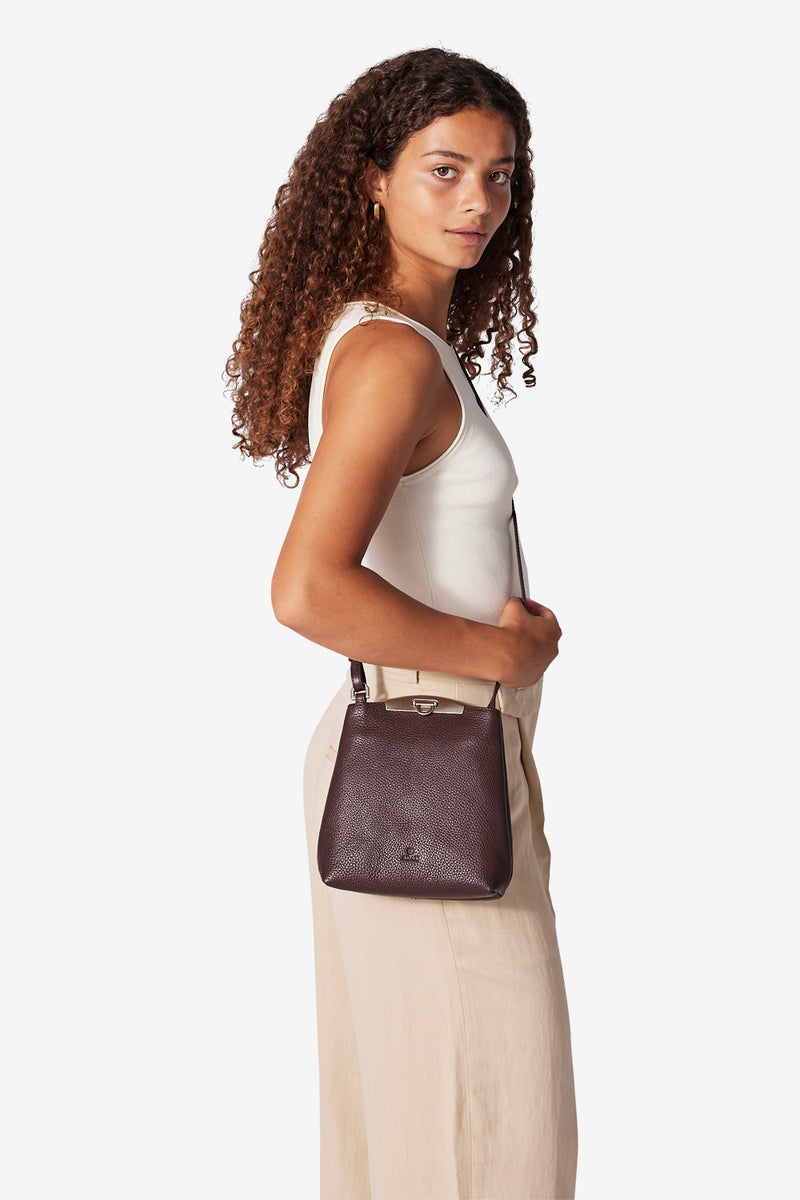 Cormorano shoulder bag Vilma Burgundy