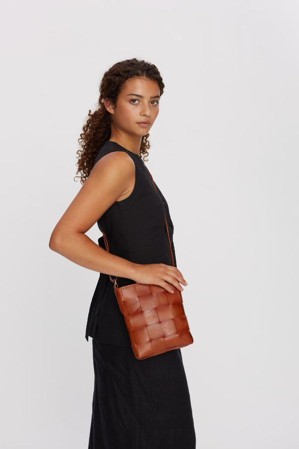 Limona shoulder bag Zelda Chestnut - Adax Shop - Tasker