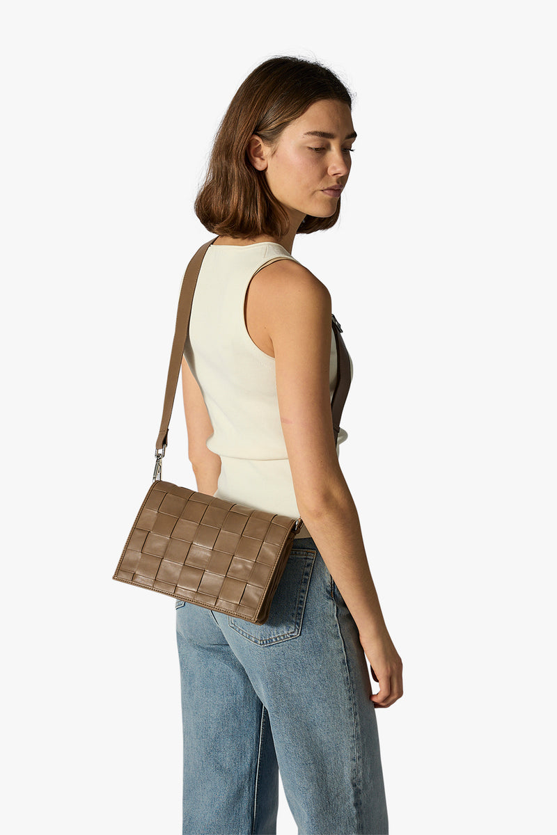 Amalfi shoulder bag Maddy Latte