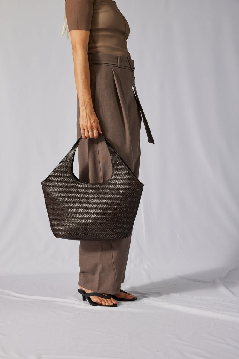 Lucca shoulder bag Thalia Dark brown