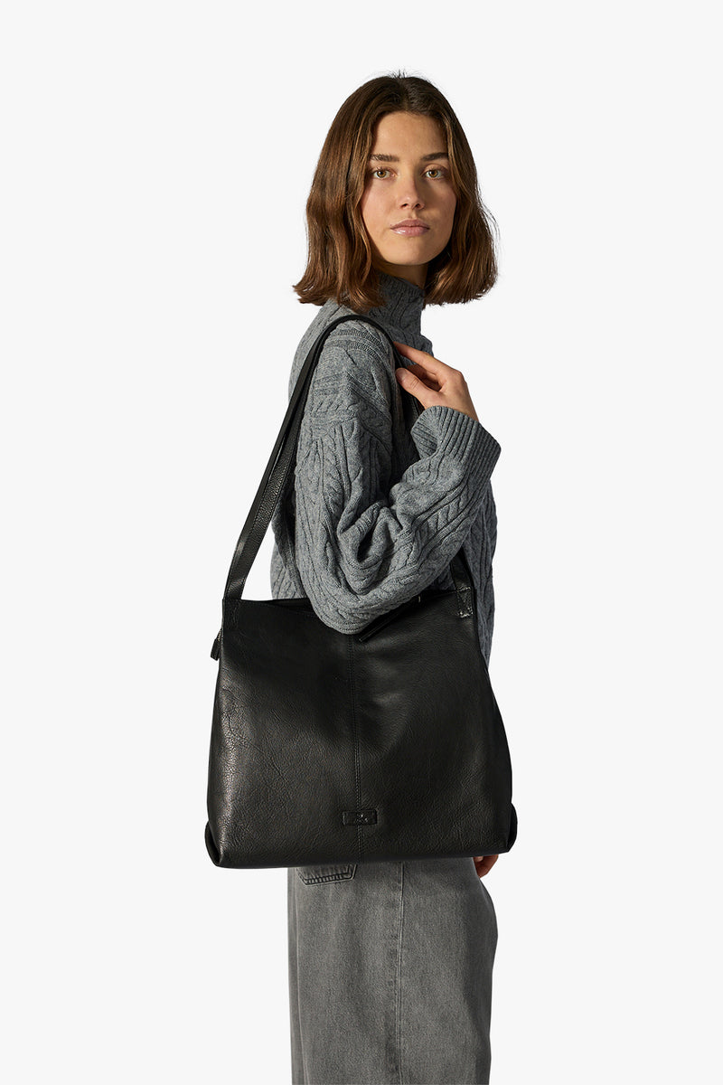 Vittoria shoulder bag Kate Black