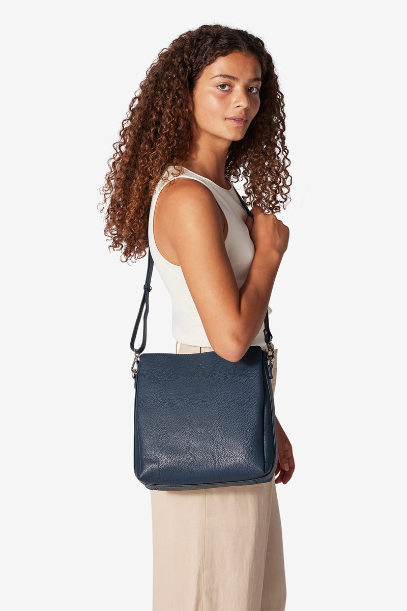 Cormorano shoulder bag Ellinor Petrol