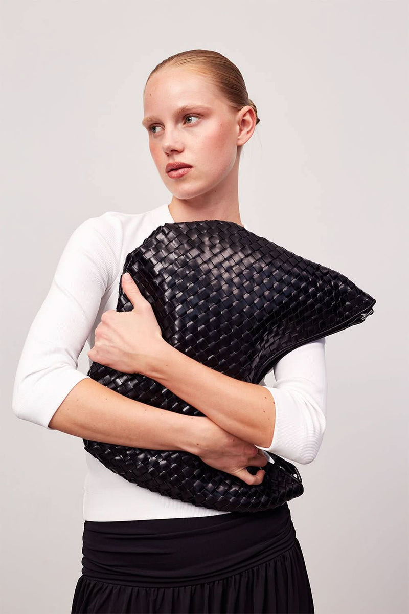 Our hand braided Mindy bag – Adax Shop