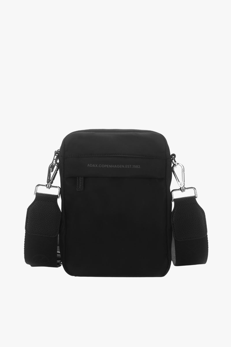 Novara messenger Annalisa Black