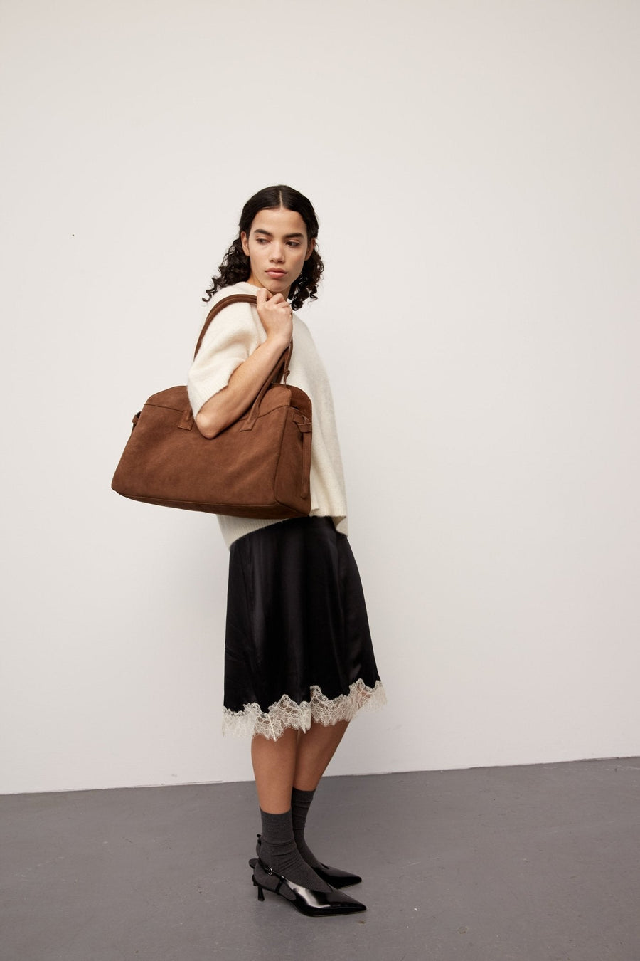 Rozzano shoulder bag Vivienne Chocolate - Adax Shop - Tasker