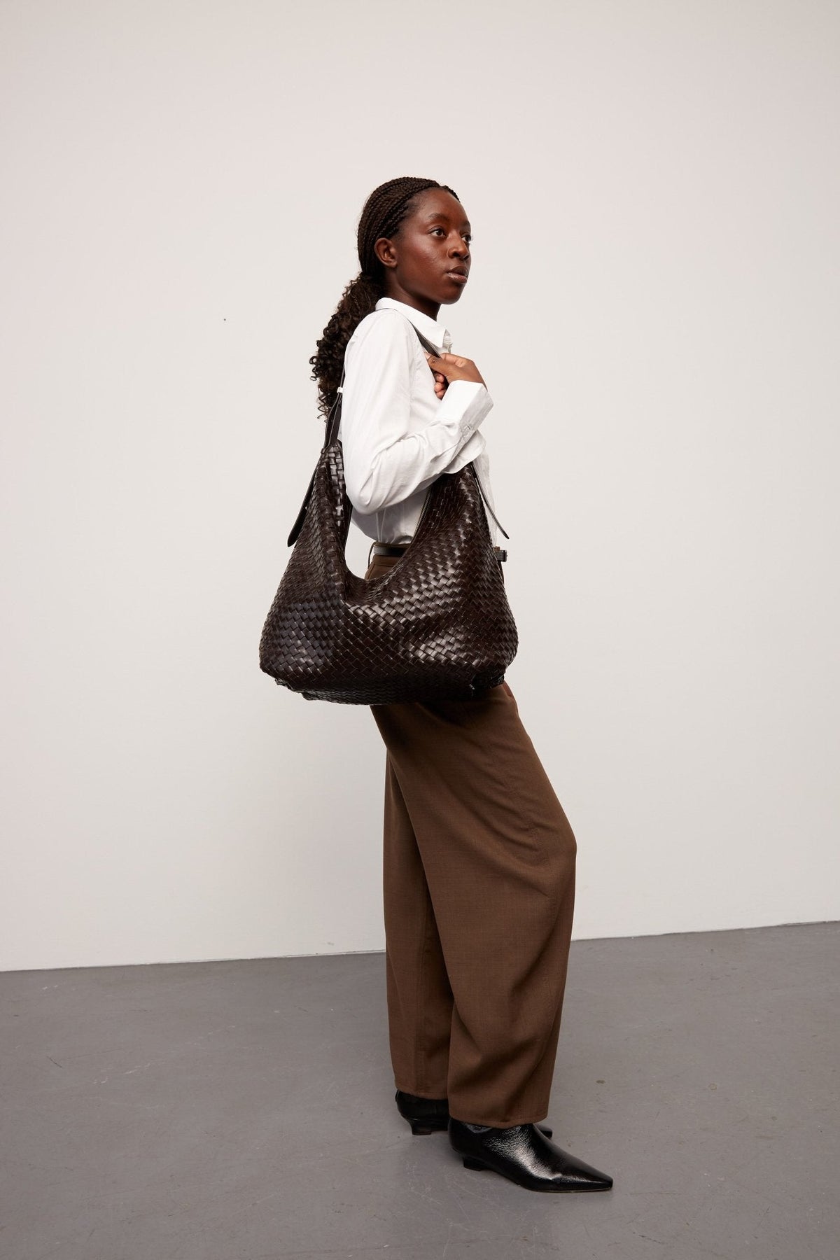 Salerno shoulder bag large Mindy Dark brown – Adax Shop